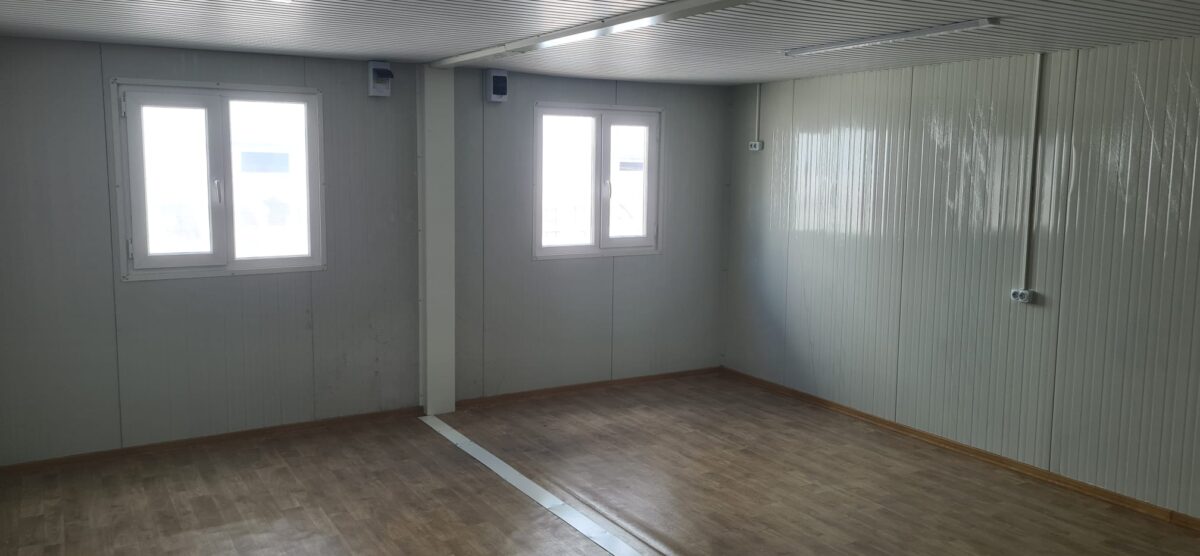 De ce să Alegi un Container Birou pentru Proiectul Tău?