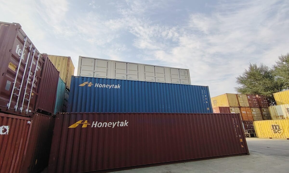 Containerul Maritim: Soluția de depozitare „indestructibilă” pentru afacerea ta