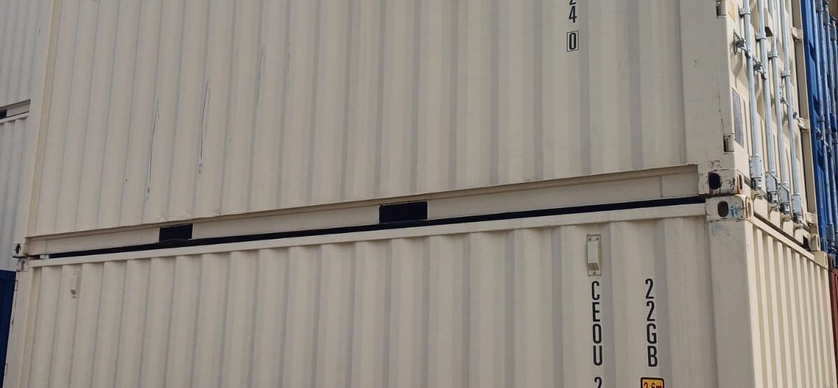 Container Nou sau Second Hand? Avantajele fiecărei variante în 2026